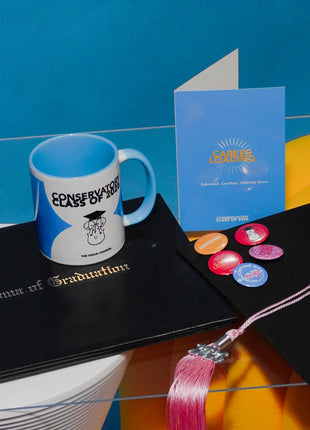 Student Graduation Gift Set — Card, Mug, Pins